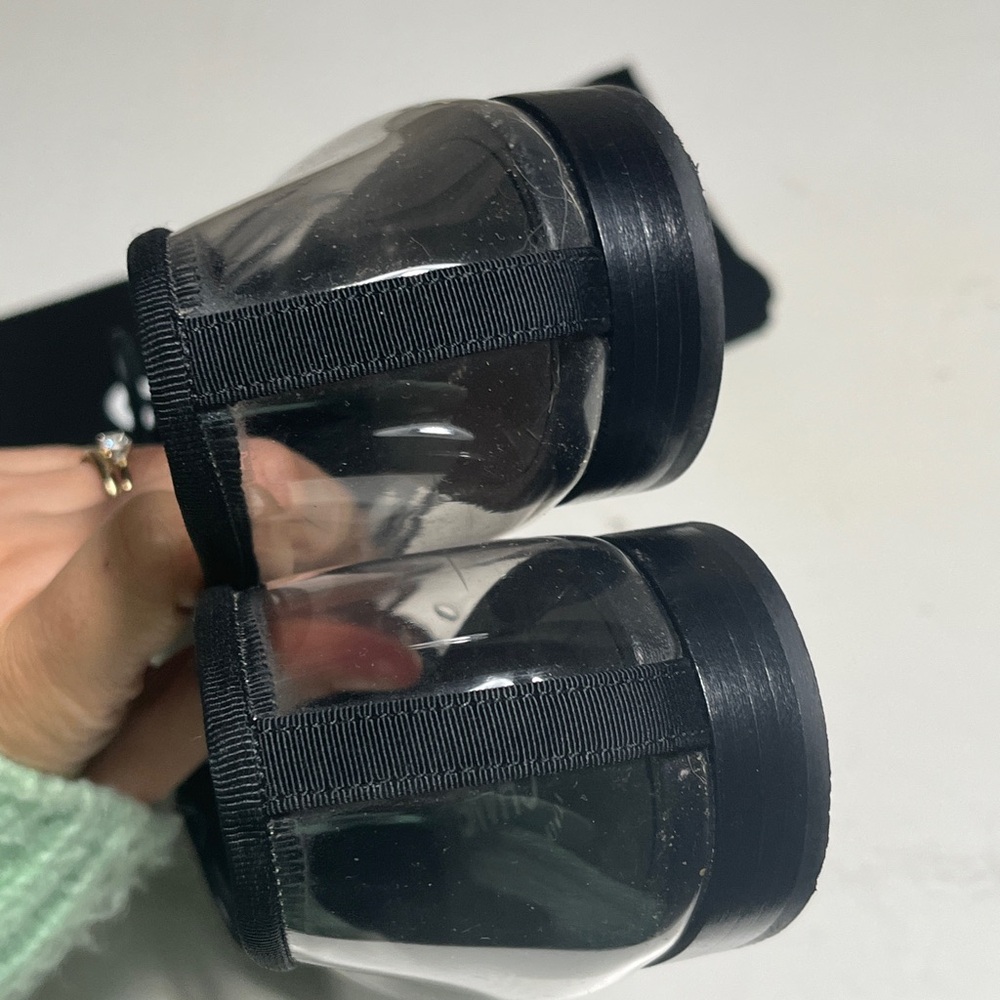Chanel Black and Transparent Women's Flats - Picture 3 of 9